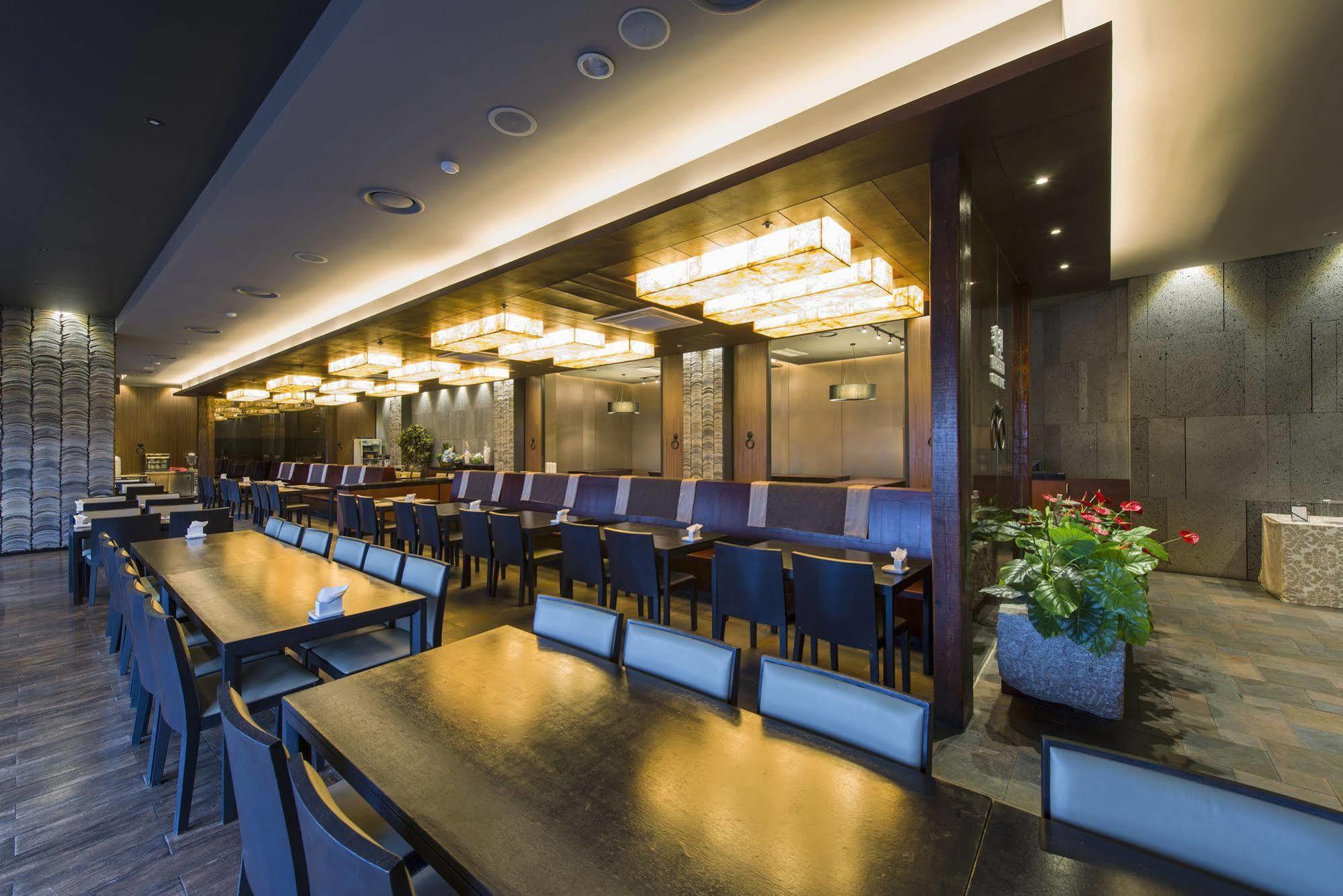 Kensington Resort Seorak Beach Sokcho Exterior foto